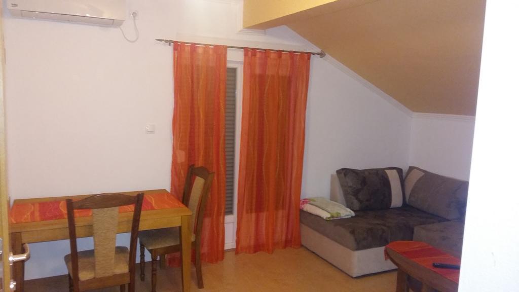 Apartments Ema Ivanica Ngoại thất bức ảnh