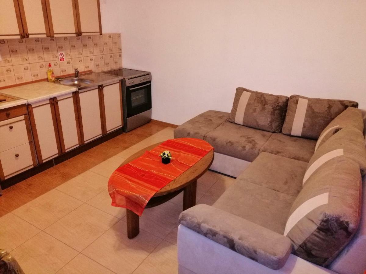 Apartments Ema Ivanica Ngoại thất bức ảnh
