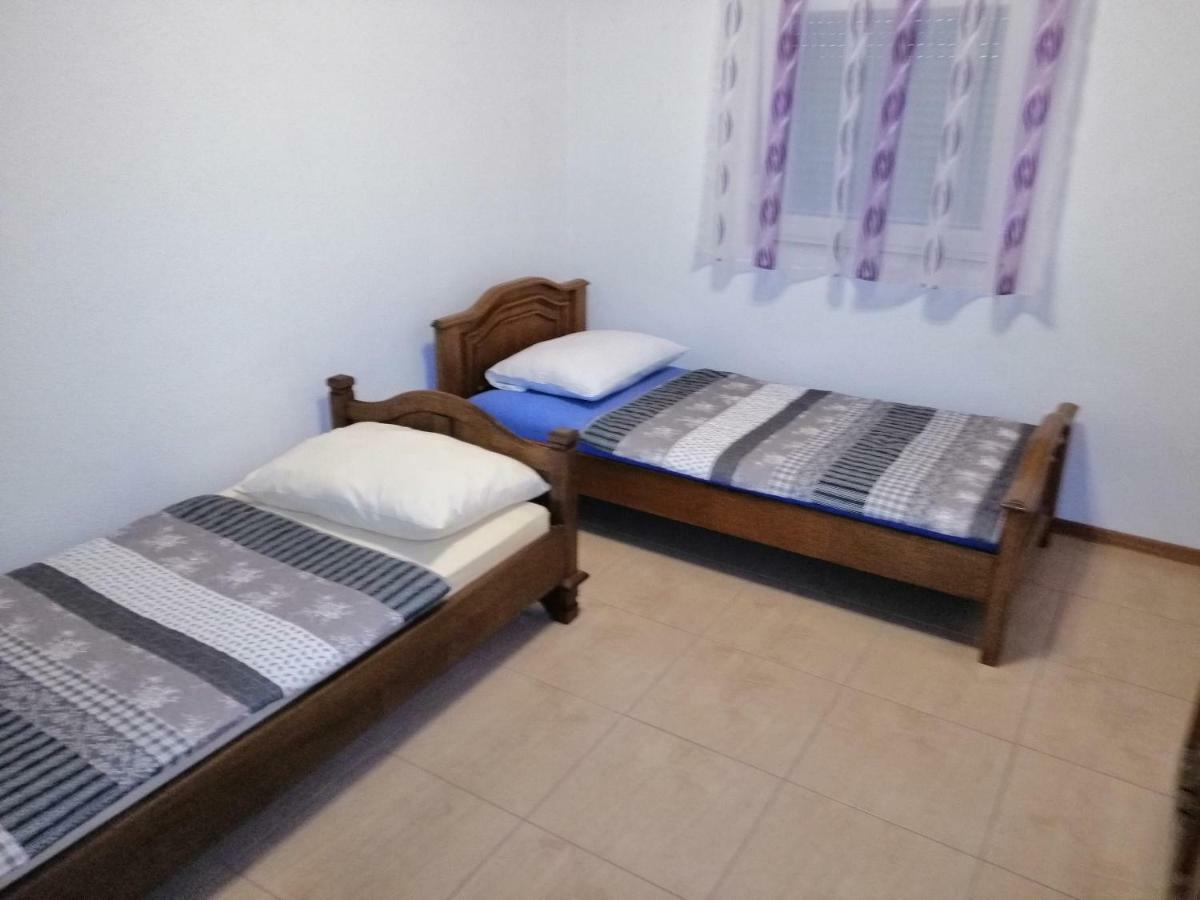 Apartments Ema Ivanica Ngoại thất bức ảnh