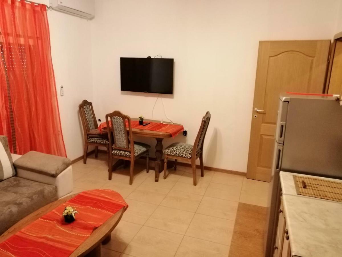 Apartments Ema Ivanica Ngoại thất bức ảnh